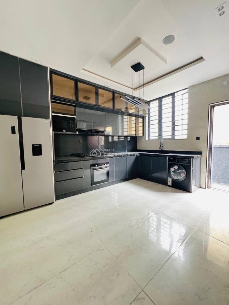 5  Bedroom Fully Detached Duplex + Bq, Lekki Phase 1, Lekki, Lagos, Detached Duplex for Sale