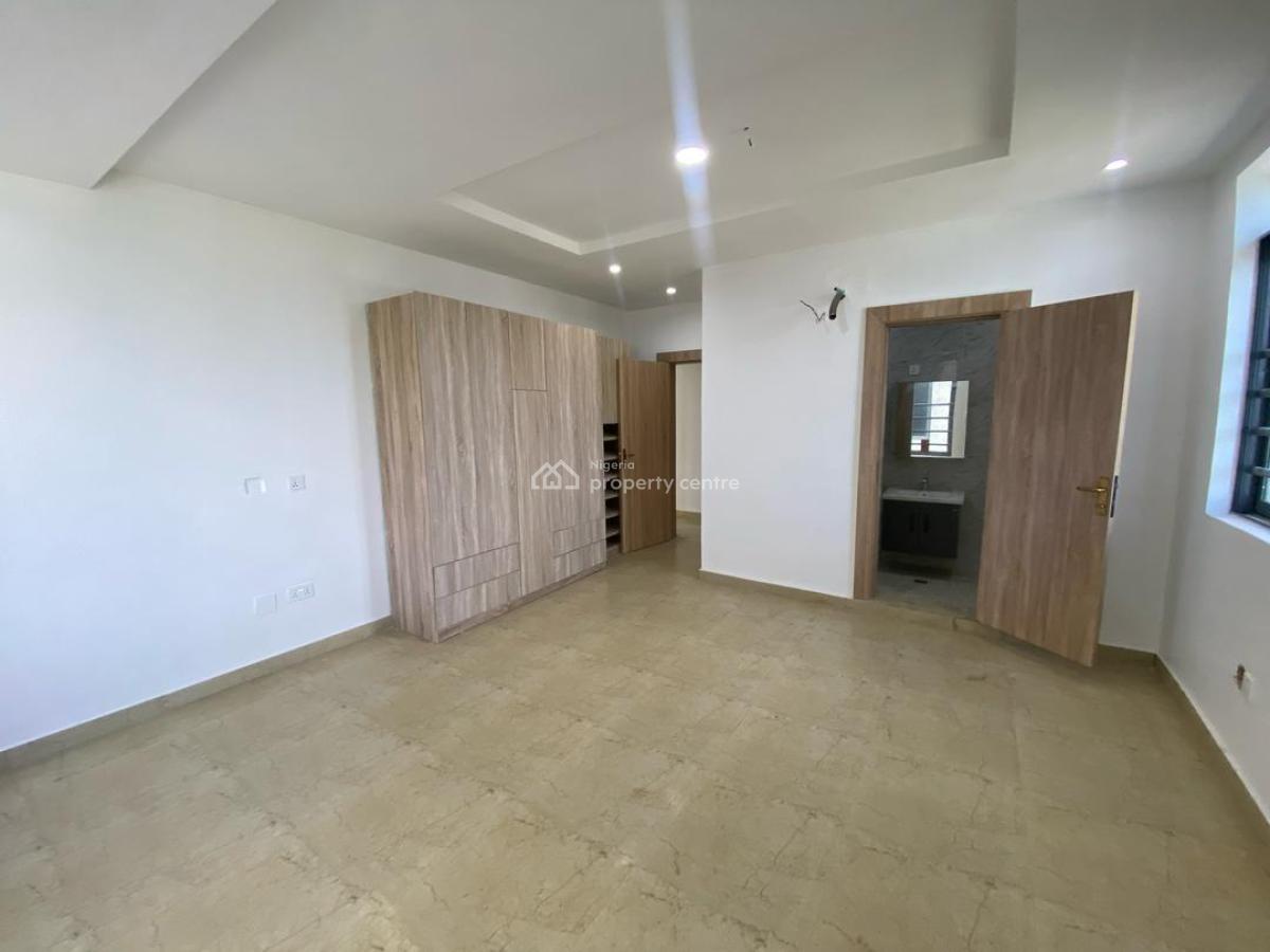 Enjoy a Peaceful Living in This 3-bedroom Apartment with Bq, Victoria Island (vi), Lagos, Victoria Island (vi), Lagos, Flat / Apartment for Rent