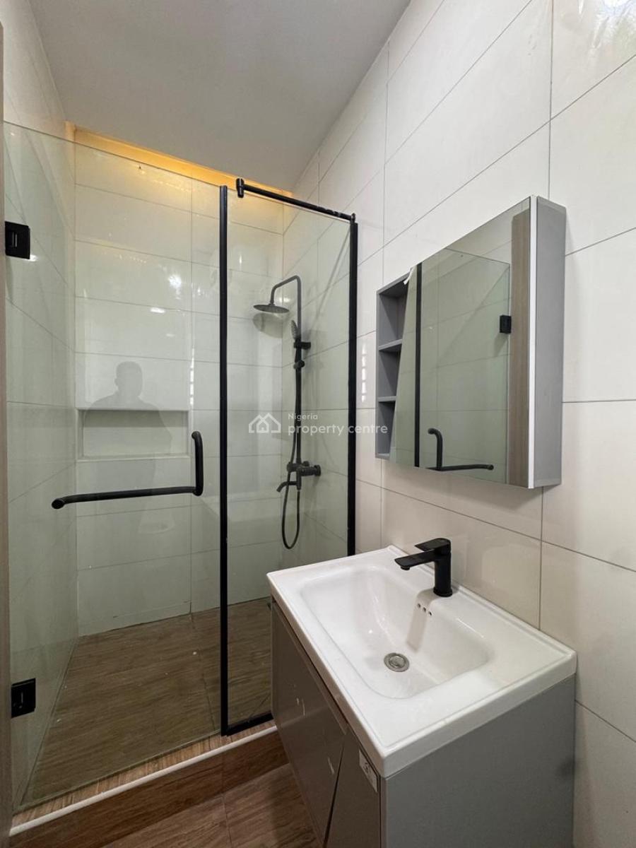 Beautifully Built 3 Bedroom Apartment with Swimming Pool and Gym, Lekki Lagos, Lekki Phase 1, Lekki, Lagos, Block of Flats for Sale