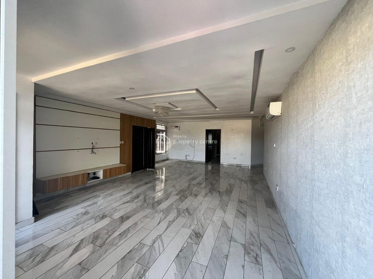 Three-bedroom Flat with B.q, All Rooms Ensuite, Fitted Kitchen Etc, 2nd Avenue Estate, Ikoyi., Ikoyi, Lagos, Flat / Apartment for Rent