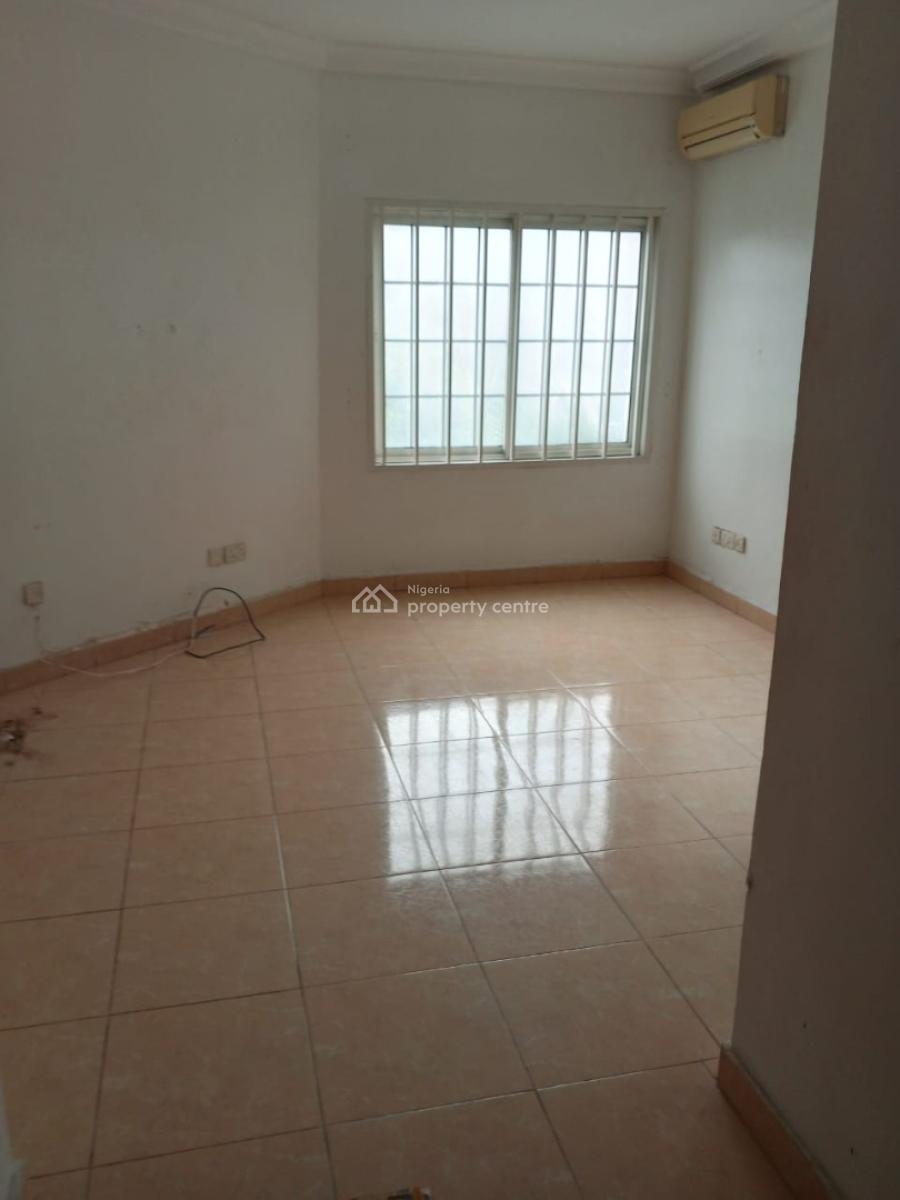 Spacious 3-bedroom Apartment with Bq, Central Swimming Pool, Banana Island Estate, Ikoyi., Banana Island, Ikoyi, Lagos, Flat / Apartment for Rent