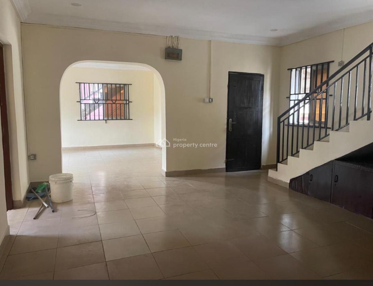 Lovely 4 Bedroom Flat By Solomon Avenue, Olowora Beside Omole Estate, Solomon Avenue, Olowora Beside Omole Estate, Olowora, Magodo, Lagos, Flat / Apartment for Rent