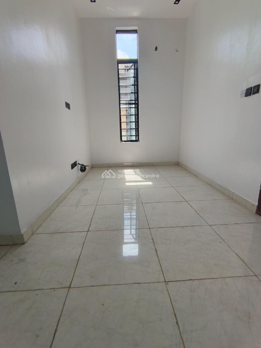 This Beautifully Built 4-bedroom Semi-detached Duplex with Bq and Sepa, Ikota, Lekki, Lagos, Semi-detached Duplex for Sale