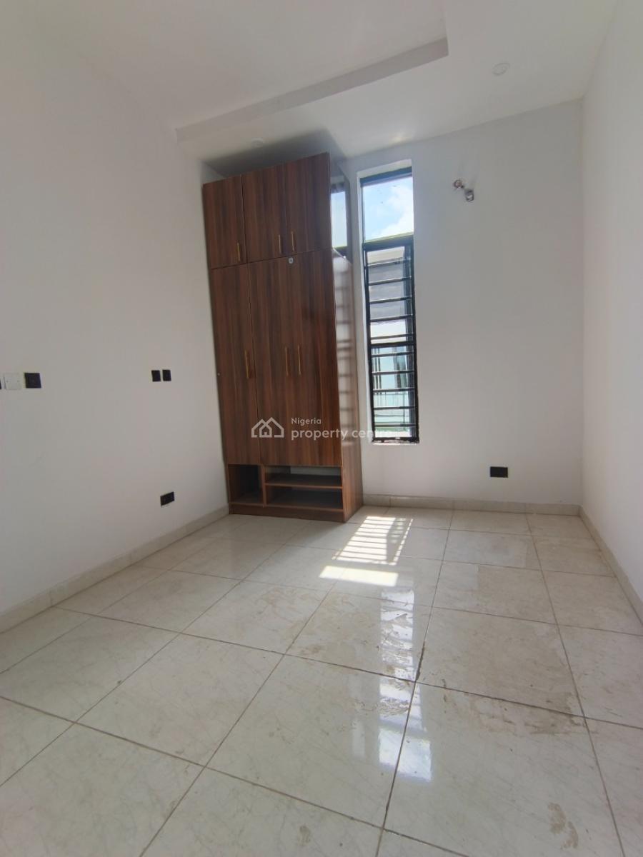 This Beautifully Built 4-bedroom Semi-detached Duplex with Bq and Sepa, Ikota, Lekki, Lagos, Semi-detached Duplex for Sale