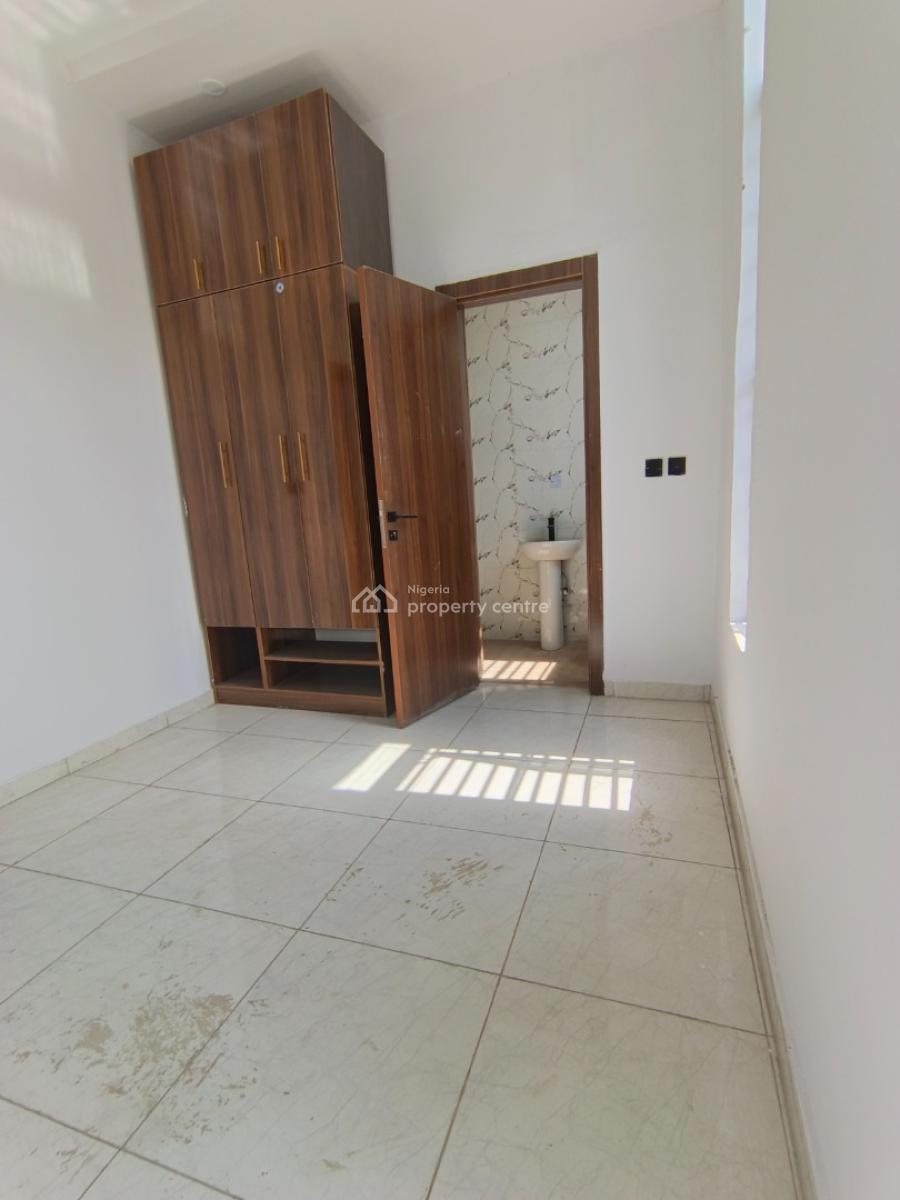 This Beautifully Built 4-bedroom Semi-detached Duplex with Bq and Sepa, Ikota, Lekki, Lagos, Semi-detached Duplex for Sale