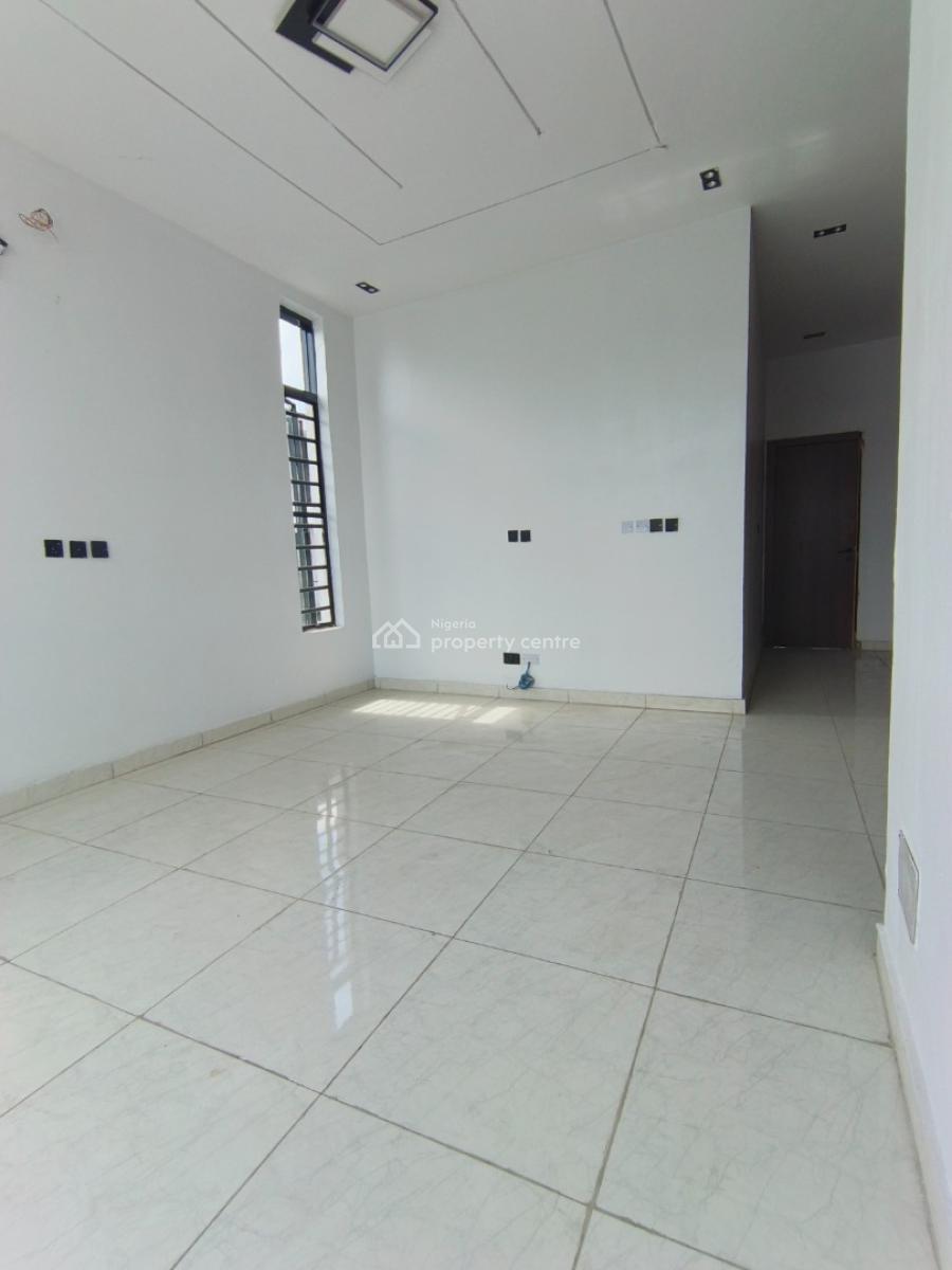 This Beautifully Built 4-bedroom Semi-detached Duplex with Bq and Sepa, Ikota, Lekki, Lagos, Semi-detached Duplex for Sale