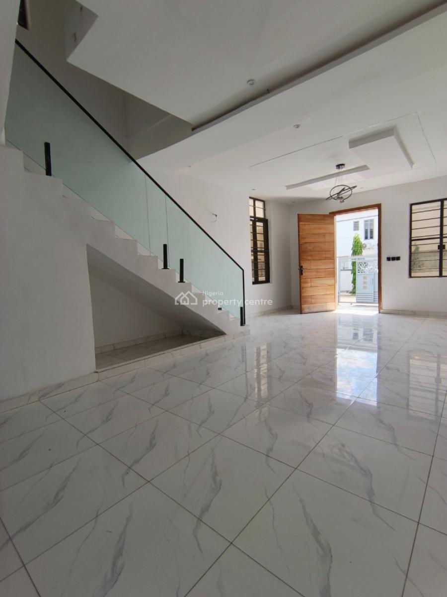 This Beautifully Built 3-bedroom Semi-detached Duplex with Separate En, Ikota, Lekki, Lagos, Semi-detached Duplex for Sale