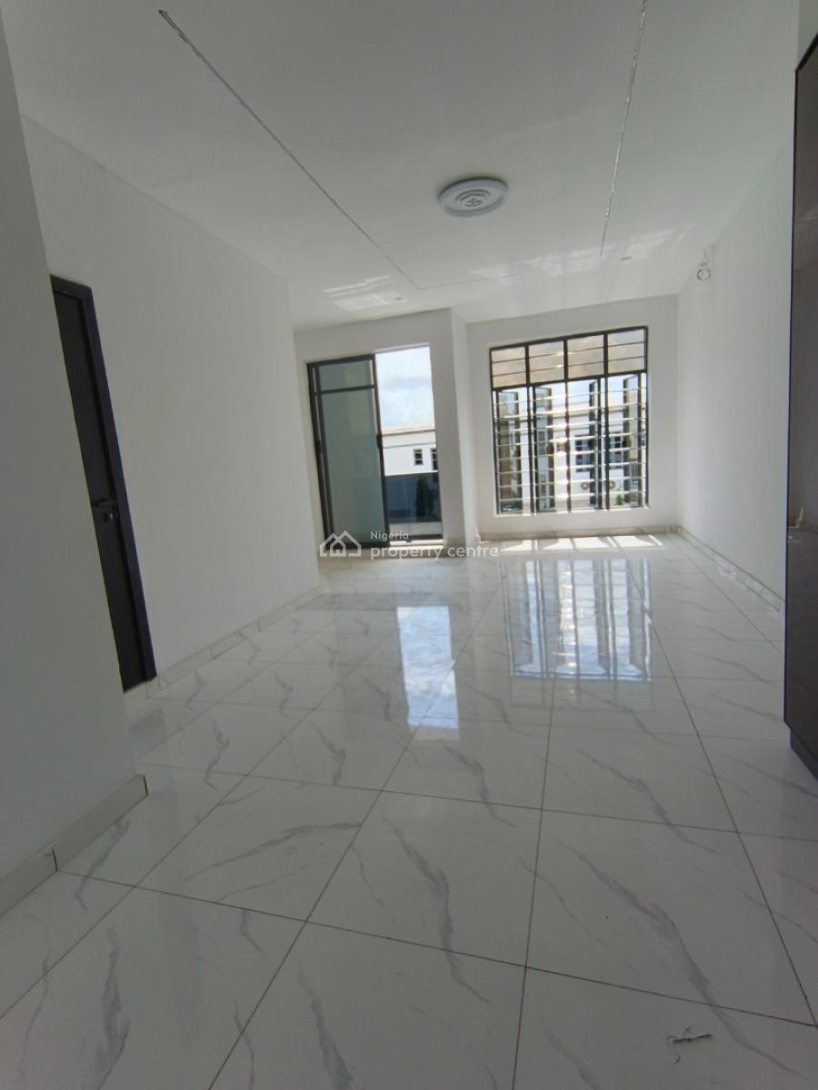 This Beautifully Built 3-bedroom Semi-detached Duplex with Separate En, Ikota, Lekki, Lagos, Semi-detached Duplex for Sale