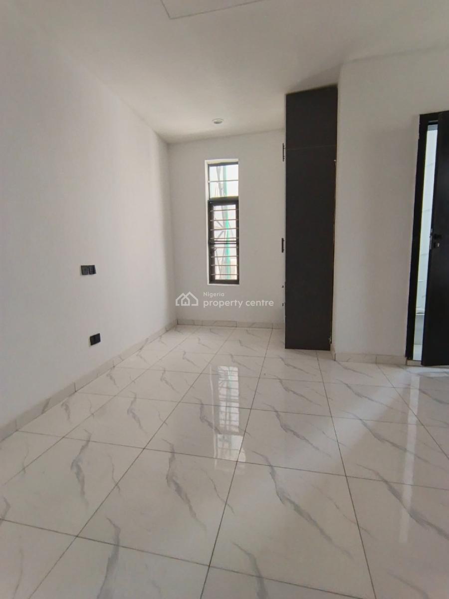 This Beautifully Built 3-bedroom Semi-detached Duplex with Separate En, Ikota, Lekki, Lagos, Semi-detached Duplex for Sale