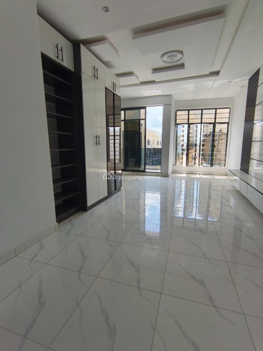 This Beautifully Built 4-bedroom Semi-detached Duplex with Separate En, Ikota, Lekki, Lagos, Semi-detached Duplex for Sale