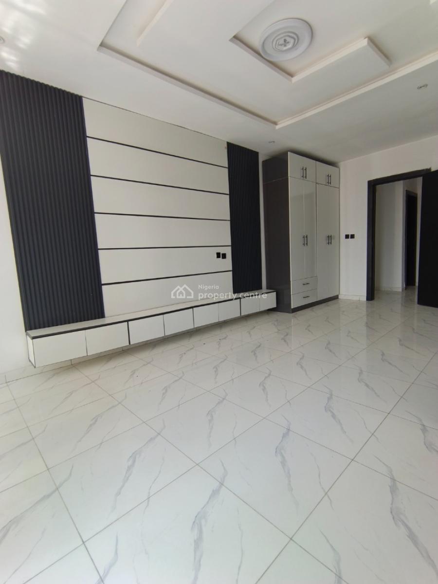 This Beautifully Built 4-bedroom Semi-detached Duplex with Separate En, Ikota, Lekki, Lagos, Semi-detached Duplex for Sale