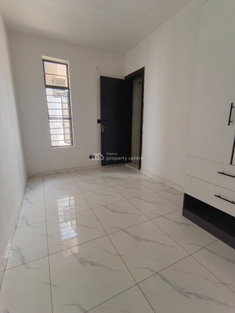 This Beautifully Built 4-bedroom Semi-detached Duplex with Separate En, Ikota, Lekki, Lagos, Semi-detached Duplex for Sale