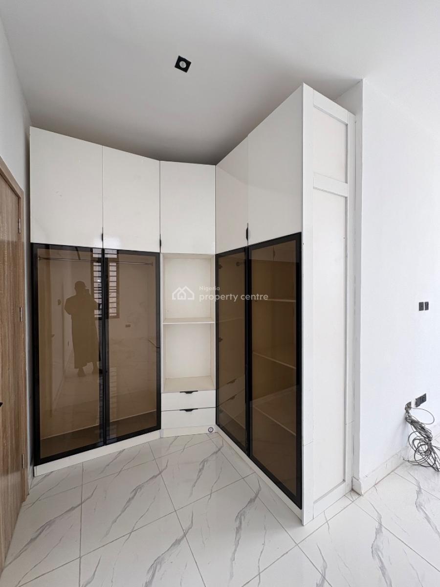 Beautifully Crafted 5 Bedroom Home, Blenco Axis, Sangotedo, Ajah, Lagos, Detached Duplex for Sale