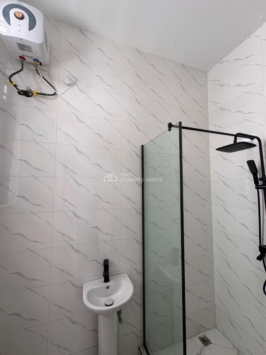 Beautifully Crafted 5 Bedroom Home, Blenco Axis, Sangotedo, Ajah, Lagos, Detached Duplex for Sale