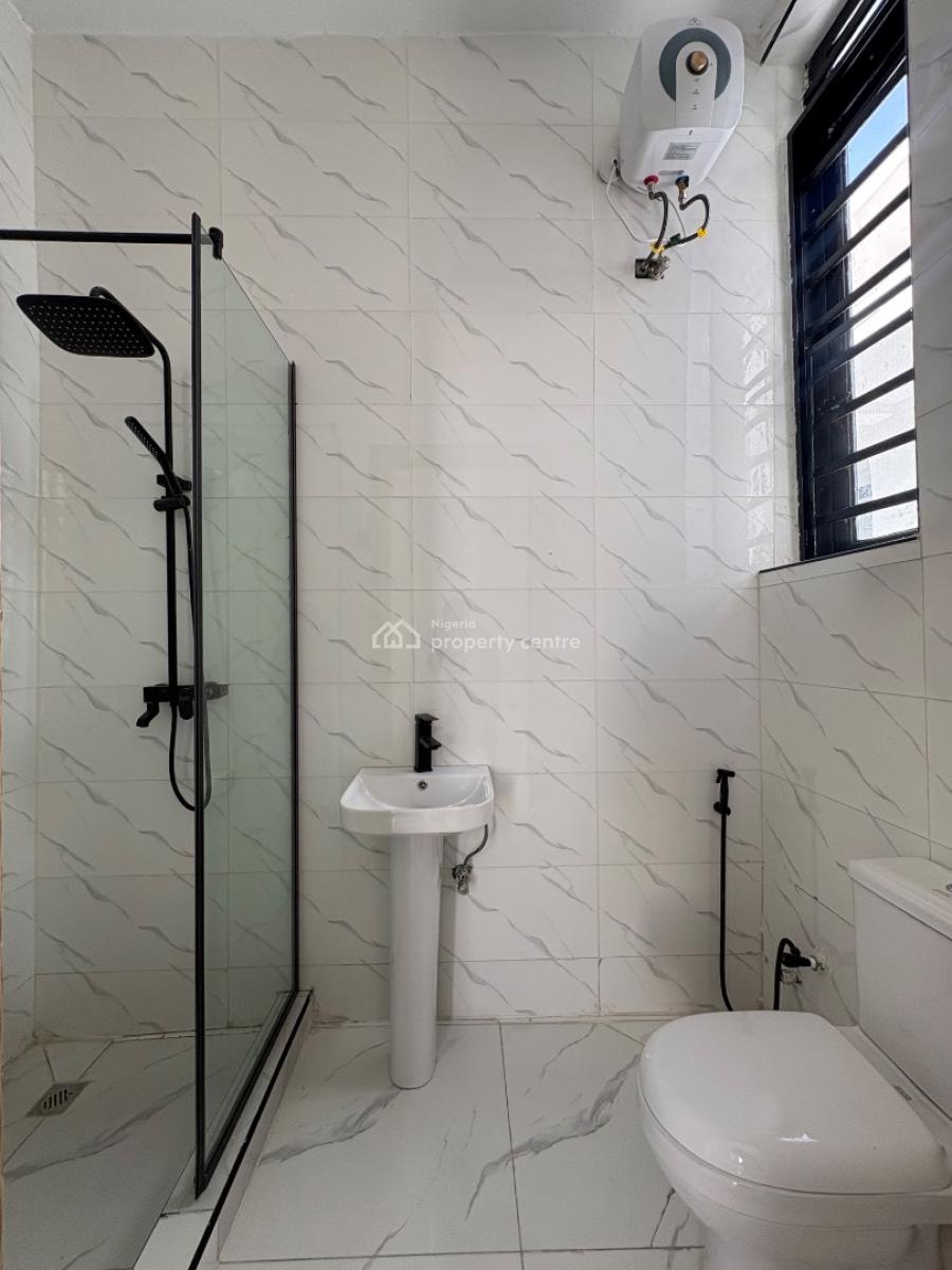 Beautifully Crafted 5 Bedroom Home, Blenco Axis, Sangotedo, Ajah, Lagos, Detached Duplex for Sale