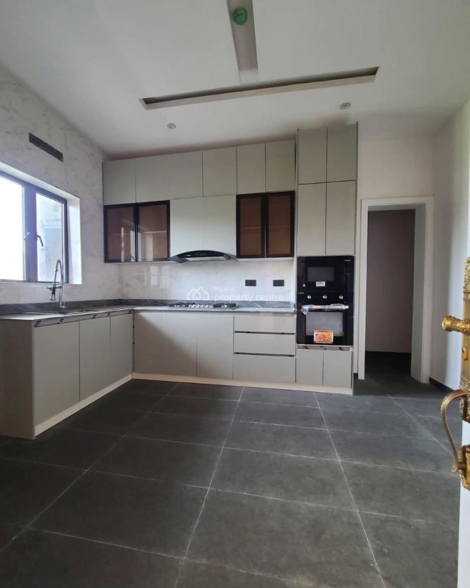 Brand New 3 Bedroom Apartment + Bq, Victoria Island (vi), Lagos, Flat / Apartment for Rent
