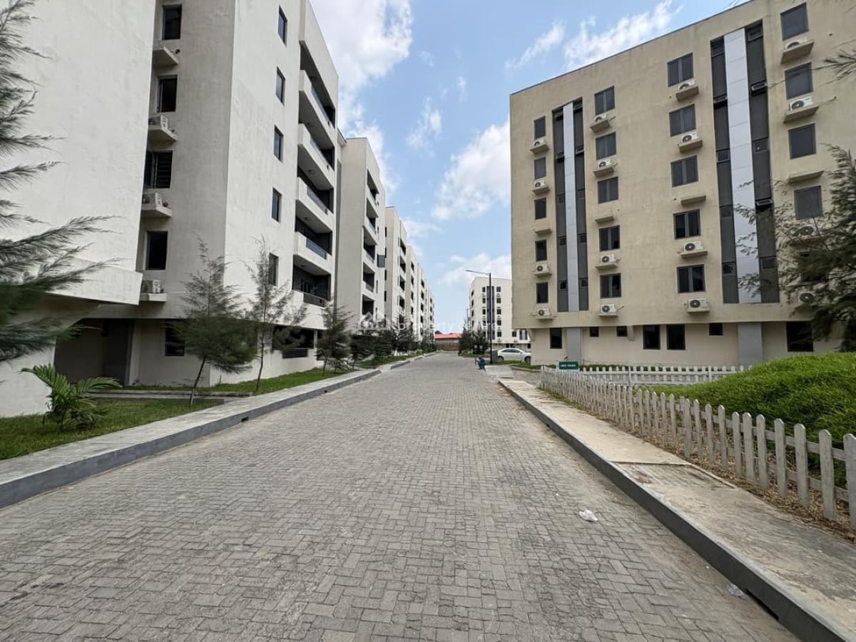 Newly Built 2 Bedroom Apartment, Surulere, Lagos, Flat / Apartment for Sale