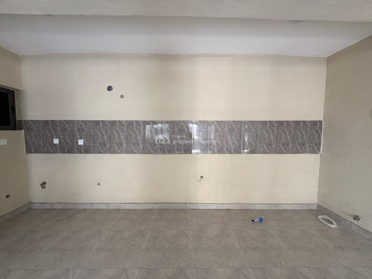 Newly Built 2 Bedroom Apartment, Surulere, Lagos, Flat / Apartment for Sale