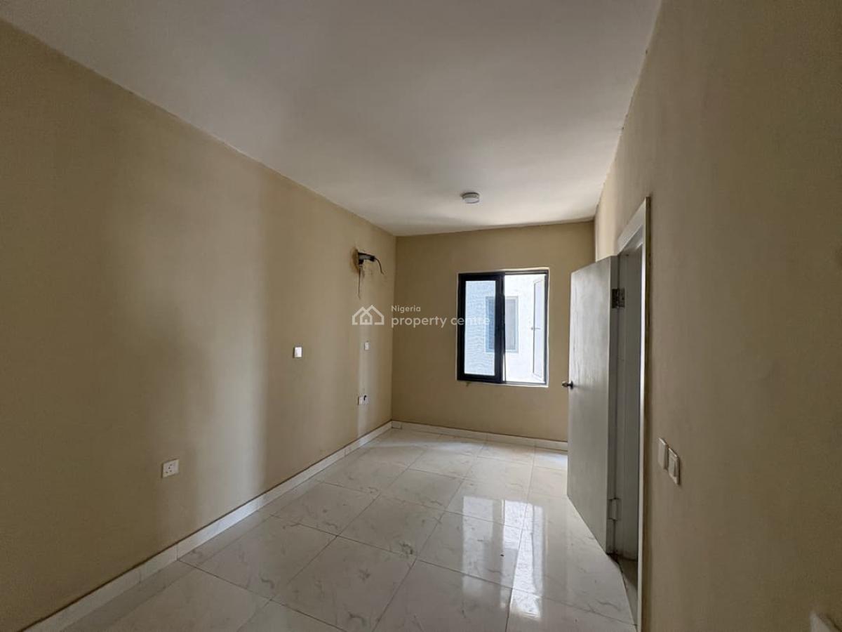 Newly Built 2 Bedroom Apartment, Surulere, Lagos, Flat / Apartment for Sale