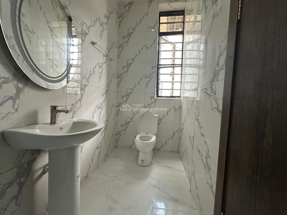 Newly Built 2 Bedroom Apartment + Bq, Lekki Phase 1, Lekki, Lagos, Flat / Apartment for Sale