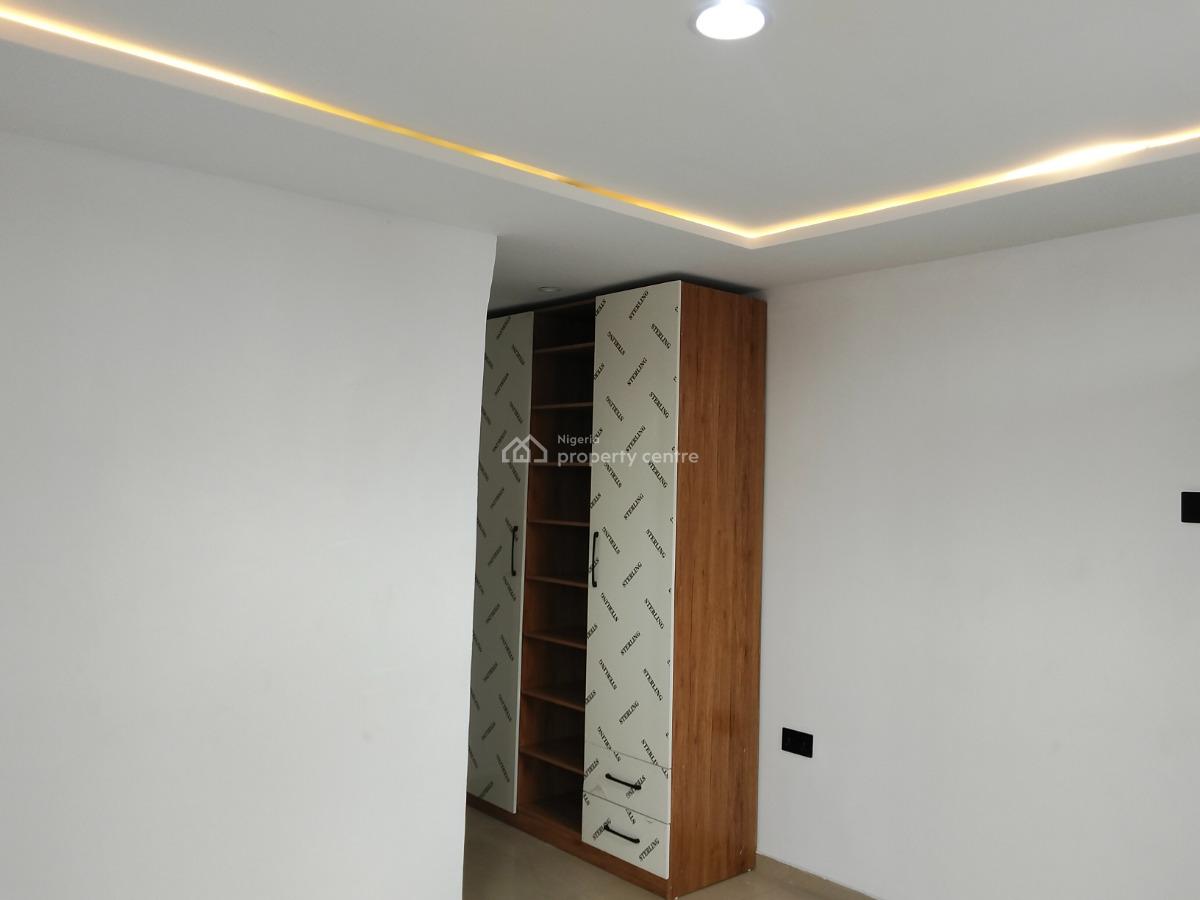 1 Bedroom Flat Penthouse, Mende, Maryland, Lagos, Mini Flat (room and Parlour) for Rent