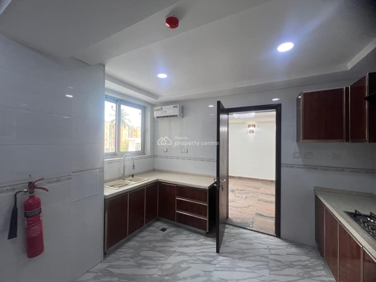 Luxury 4 Bedroom Apartment + Bq, Ikoyi, Lagos, Flat / Apartment for Sale
