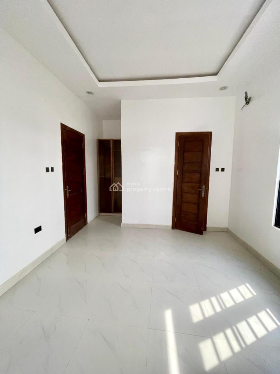 4 Bedroom Semi-detached Duplex with Boys Quarters, Ologolo, Lekki, Lagos, Semi-detached Duplex for Sale