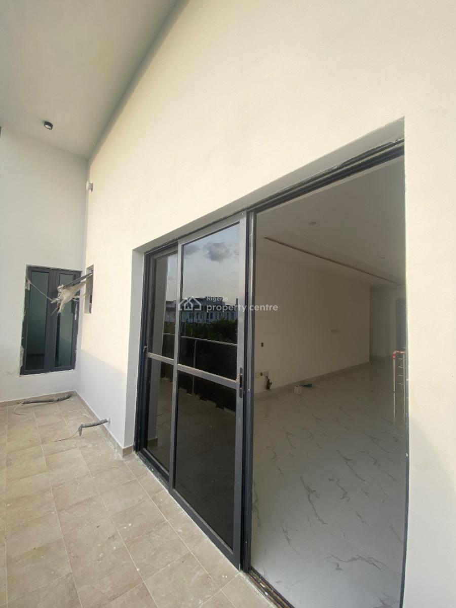 Magnificent 3 Bedroom, Fountain Court  Close to Abraham Adesanya, Ajah, Lagos, Terraced Duplex for Rent