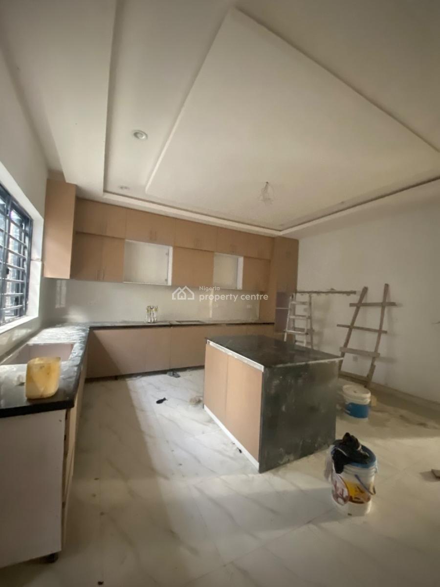 Magnificent 3 Bedroom, Fountain Court  Close to Abraham Adesanya, Ajah, Lagos, Terraced Duplex for Rent