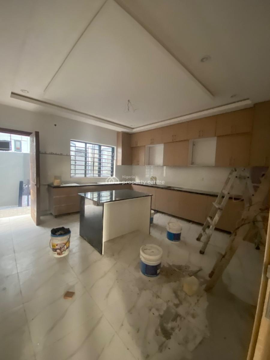 Magnificent 3 Bedroom, Fountain Court  Close to Abraham Adesanya, Ajah, Lagos, Terraced Duplex for Rent