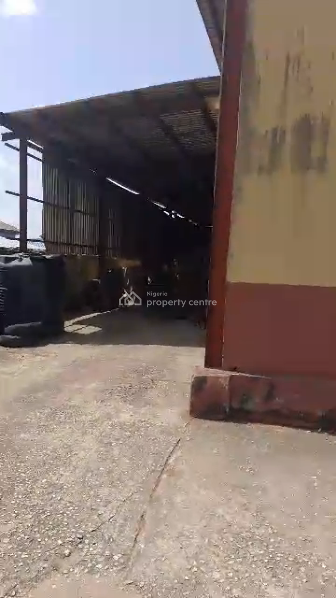 500sqmtre Warehouse at Old Ojo Road, Old Ojo Road Lagos, Satellite Town, Ojo, Lagos, Warehouse for Rent