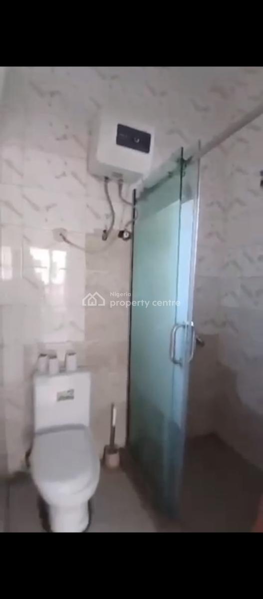 Extra Large Mini Flat Apartment, Chevron, Bera Estate, Lekki, Lagos, Mini Flat (room and Parlour) for Rent