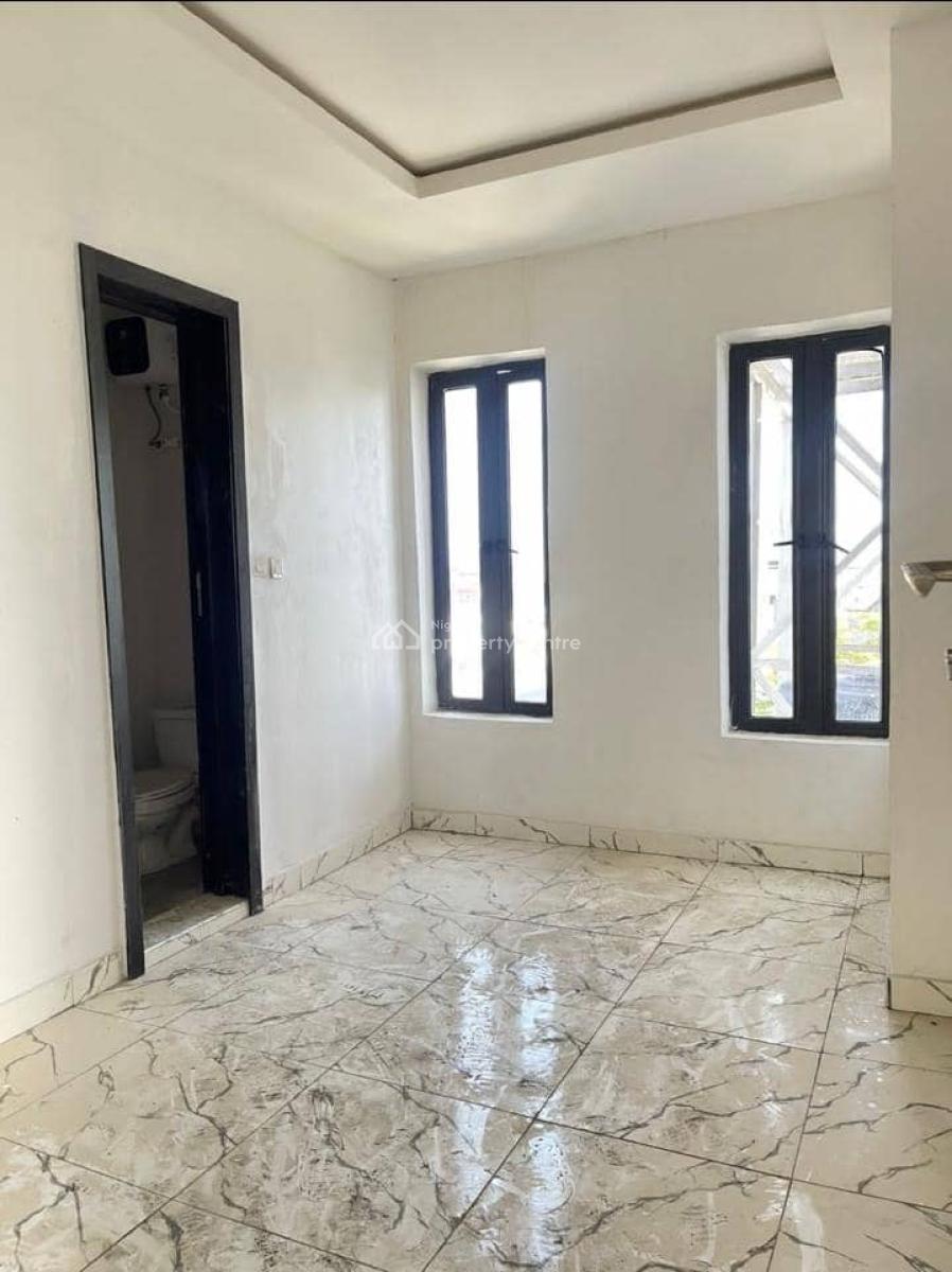 Fully Serviced 2 Bedroom Apartment, Ologolo, Lekki, Lagos, Flat / Apartment for Rent