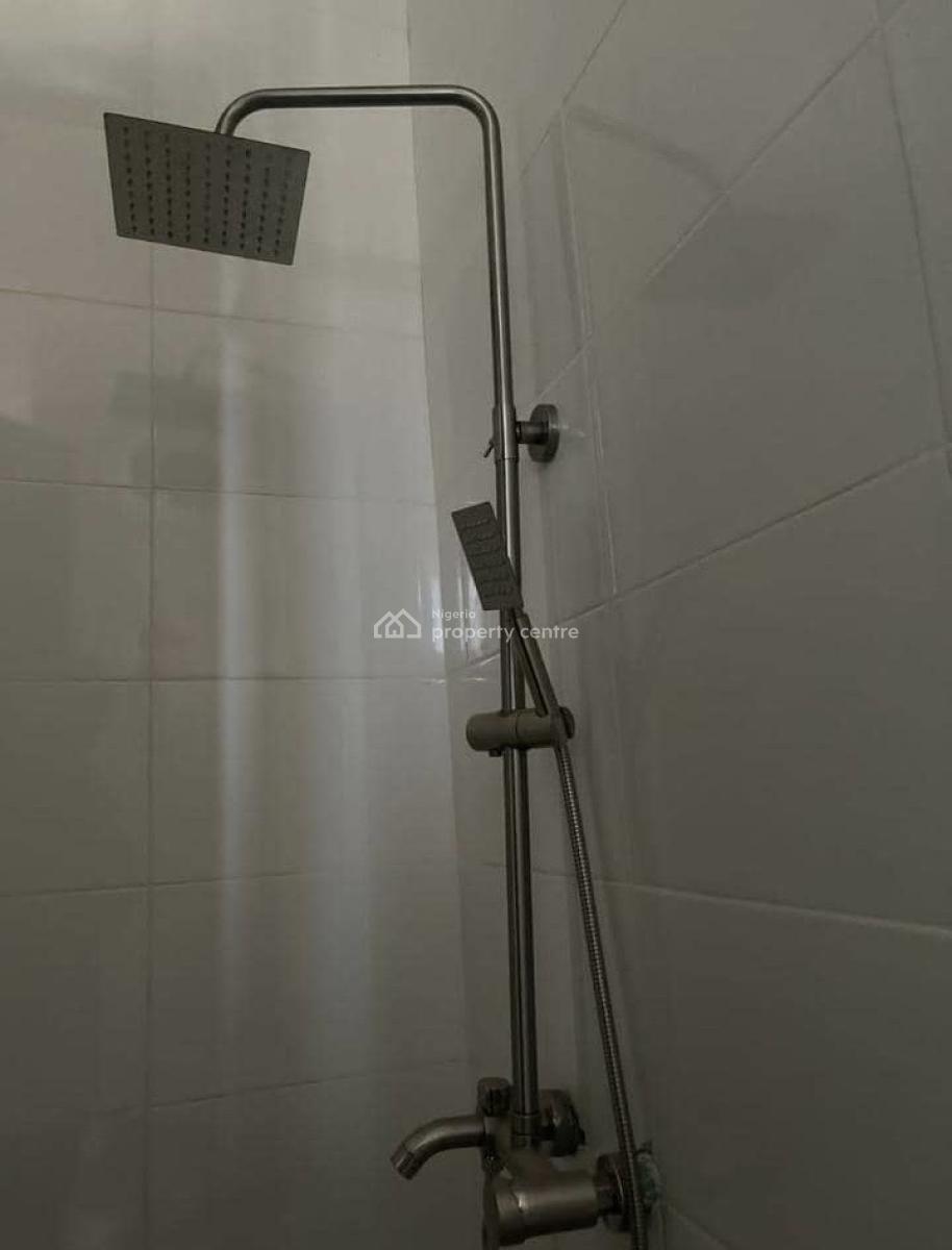 Fully Serviced 2 Bedroom Apartment, Ologolo, Lekki, Lagos, Flat / Apartment for Rent