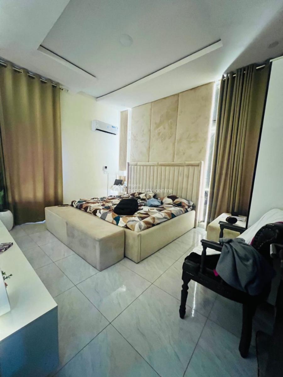 Luxury 1 Bedroom Apartment with Excellent Finishing, Off Admiralty, Lekki Phase 1, Lekki, Lagos, Mini Flat (room and Parlour) for Rent