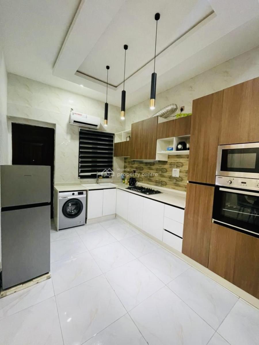 Furnished 2bedrooms Apartment with Swimming Pool, Agungi, Lekki, Lagos, Flat / Apartment for Rent