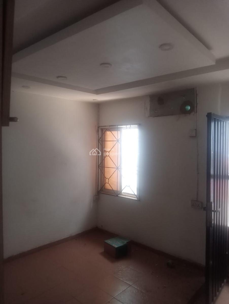 Mini Flat Apartment in a Secured Neighborhood, Fadeyi Street Olowoira Omole Phase2 Extension, Olowora, Magodo, Lagos, Mini Flat (room and Parlour) for Rent