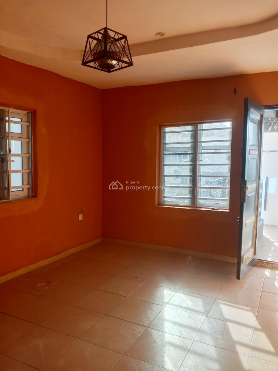 Luxury Standard 2bedroom Upstairs Apartment Interlocked Gated Compound, Shalom Estate Awoyaya New Road Gbetu, Awoyaya, Ibeju Lekki, Lagos, House for Rent