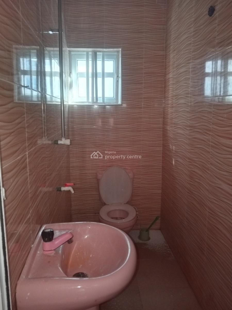 Luxury Standard 2bedroom Upstairs Apartment Interlocked Gated Compound, Shalom Estate Awoyaya New Road Gbetu, Awoyaya, Ibeju Lekki, Lagos, House for Rent