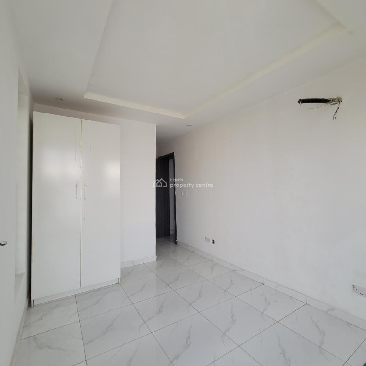 Excellent 2bedroom Apartment Within a Serene Environ, Ikate, Lekki, Lagos, Flat / Apartment for Rent