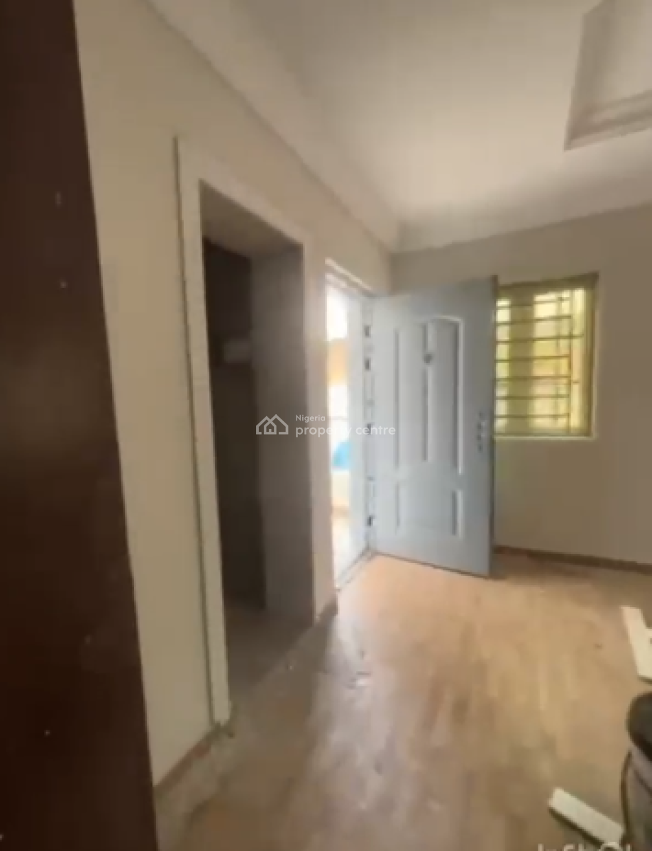 Master Bedroom Upstairs, Ocean Bay Estate, Orchid Rd, Lekki Phase 2, Lekki, Lagos, Flat / Apartment for Rent