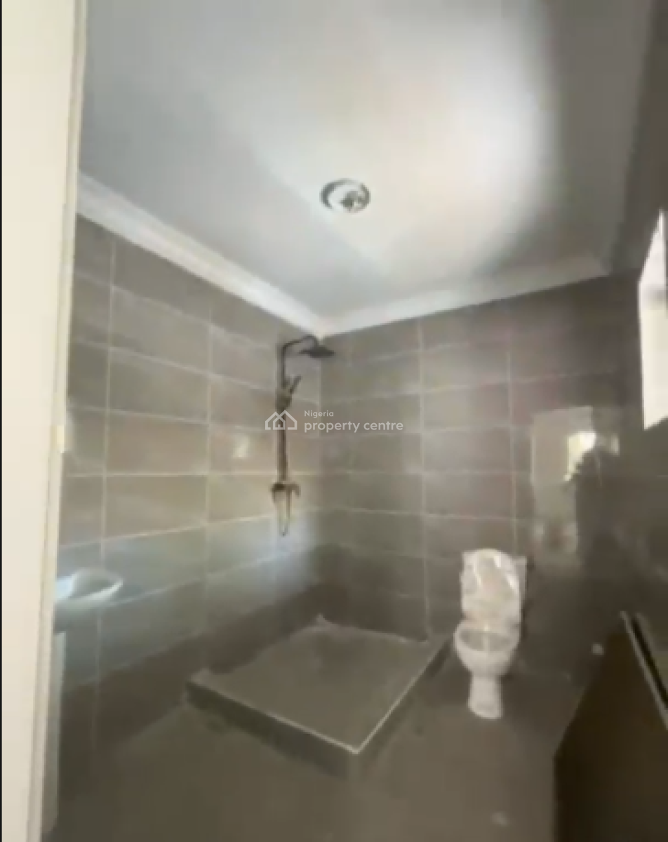 Master Bedroom Upstairs, Ocean Bay Estate, Orchid Rd, Lekki Phase 2, Lekki, Lagos, Flat / Apartment for Rent