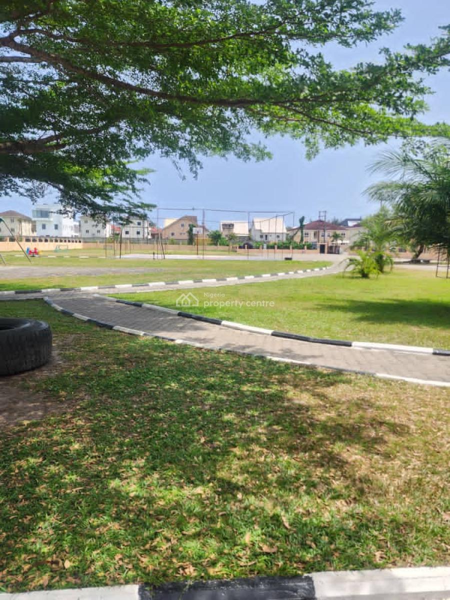 Neatly Used 5 Bedroom Terrace Triplex, Bourdillon Court, Chevron Drive, Lekki, Lagos, Terraced Duplex for Rent