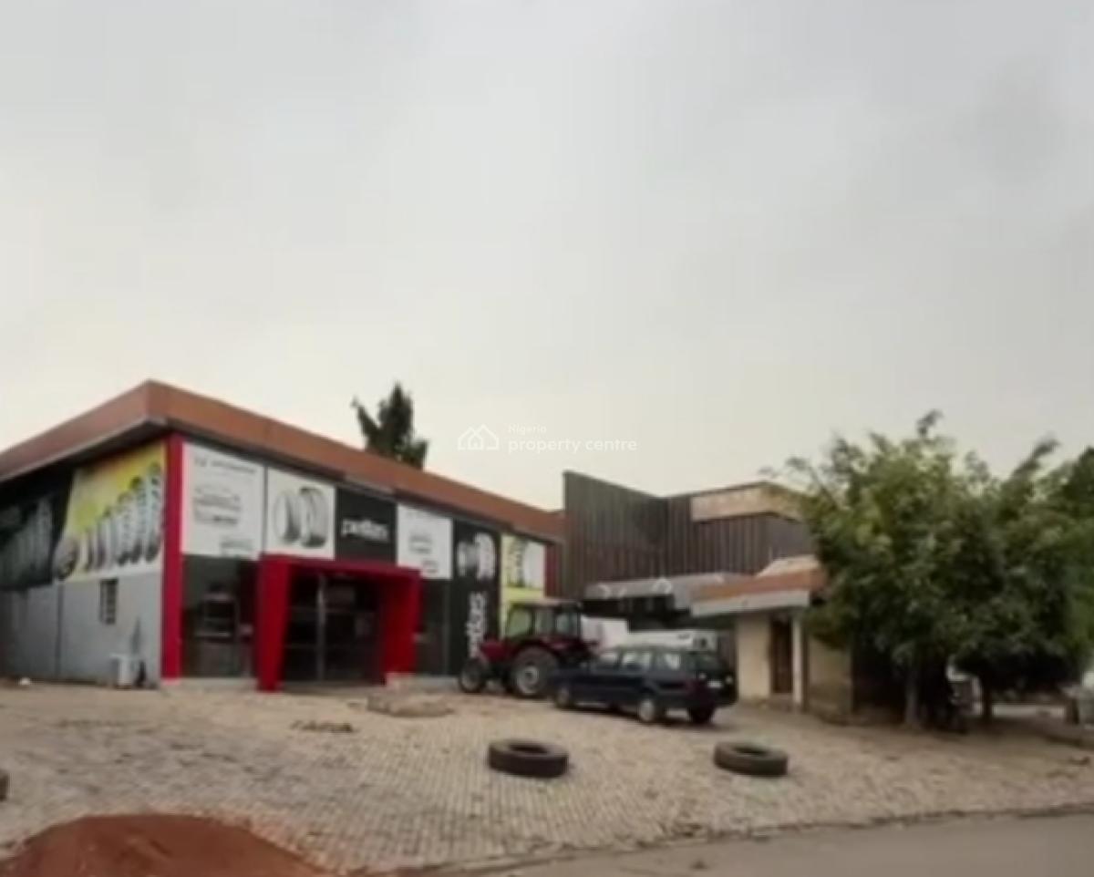 Prime Commercial Property in a High Traffic Prestigious Location, Amino Kano Street,wuse 2,abuja, Wuse 2, Abuja, Restaurant / Bar for Sale