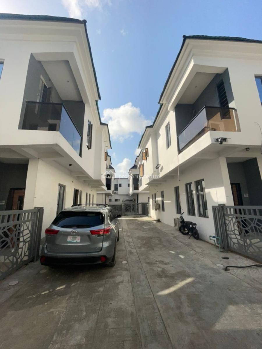 Sharp Lovely 3 Bedroom Apartment Neith Bq and 24hrs Light, Harris Drive Vgc Extension Lekki Eti-osa, Vgc, Lekki, Lagos, Terraced Duplex for Rent