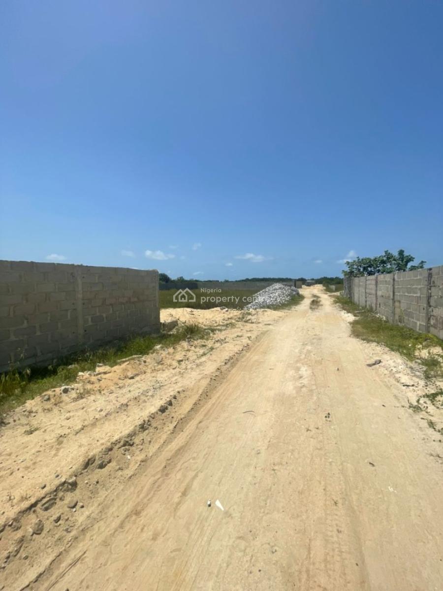 Sharp Level Dry Land, Shoprite Monastery Road Sangotedo Eti-osa Lagos, Sangotedo, Ajah, Lagos, Residential Land for Sale