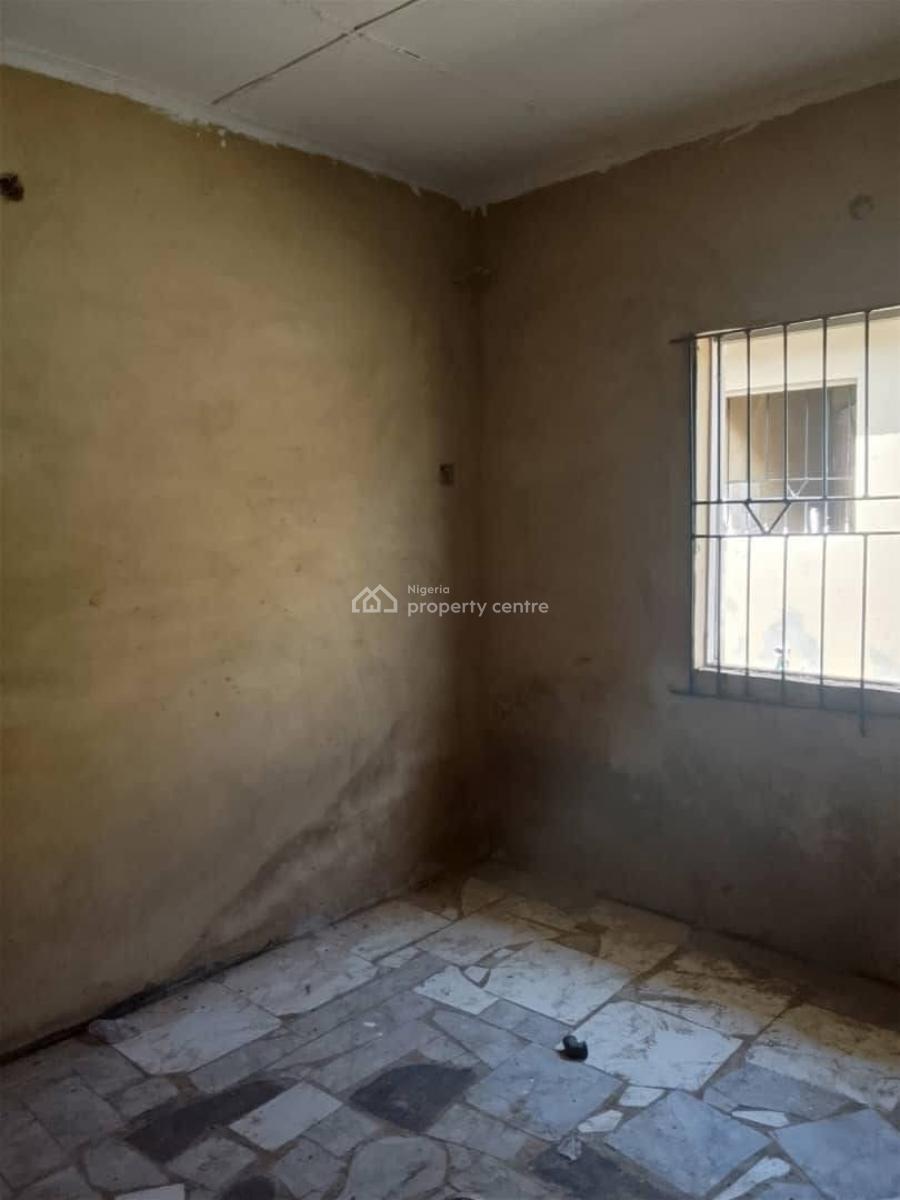 a Clean Room Self Contain, Fakale, Adamo, Ikorodu, Lagos, Flat / Apartment for Rent