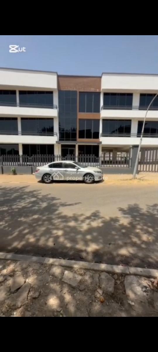 Plaza Is Perfect for Corporate Offices,restaurant,banking Halls, Wuse 2, Wuse 2, Abuja, Plaza / Complex / Mall for Rent