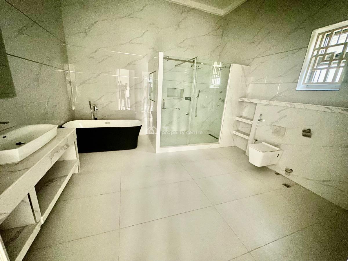 10 Bedrooms Ambassadorial Mansion, Maitama District, Abuja, Detached Duplex for Sale