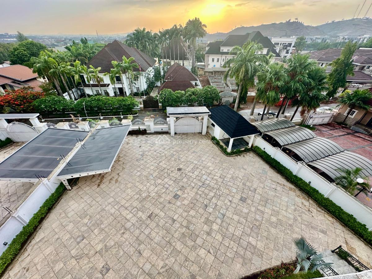 10 Bedrooms Ambassadorial Mansion, Maitama District, Abuja, Detached Duplex for Sale